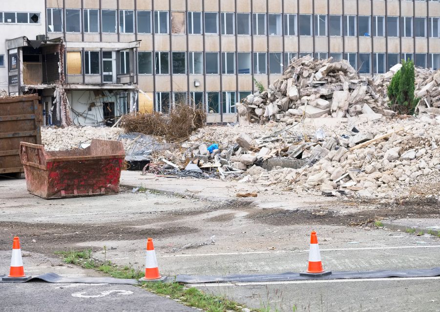 building collapse incident